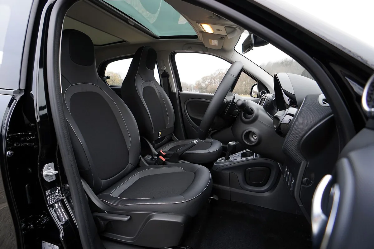 Vehicle Biohazard Cleanup in Ronceverte, WV